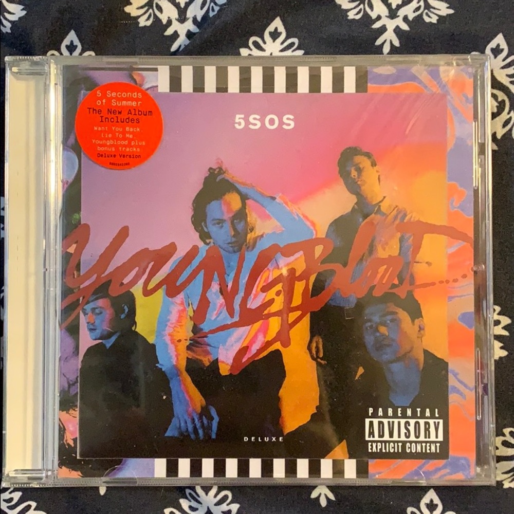 DELUXE Youngblood album 5 Seconds of summer